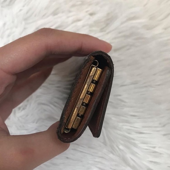 Louis Vuitton 4 Key Holder Wallet Monogram - Picture 10 of 13